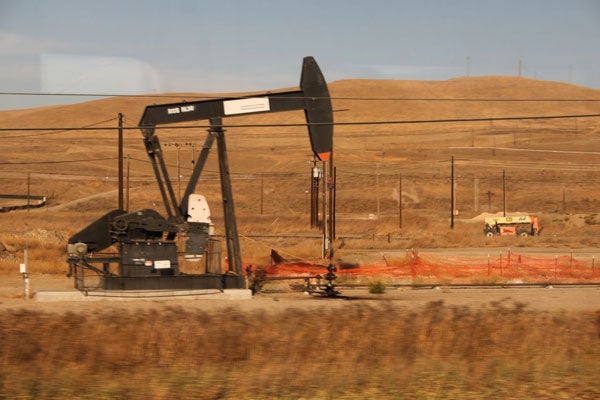 Oil pump image