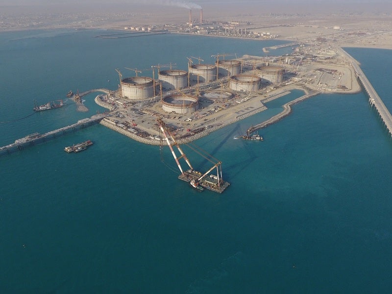 Al-Zour is operated by KIPIC, a subsidiary of Kuwait Petroleum Corporation. Image courtesy of Kuwait News Agency (KUNA).