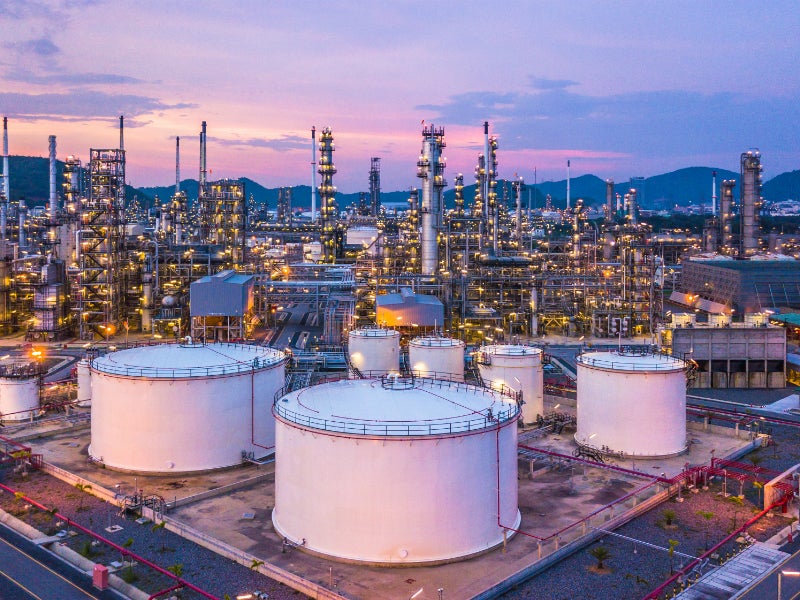 Refineries to integrate with petrochemicals due to weak fuel demand
