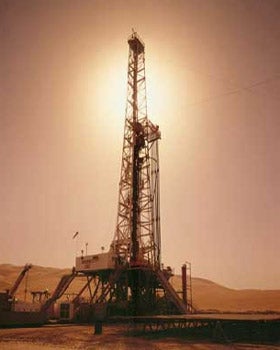 Land_Oil rig