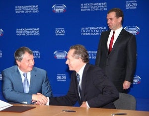 Russian Far East LNG Project Contract